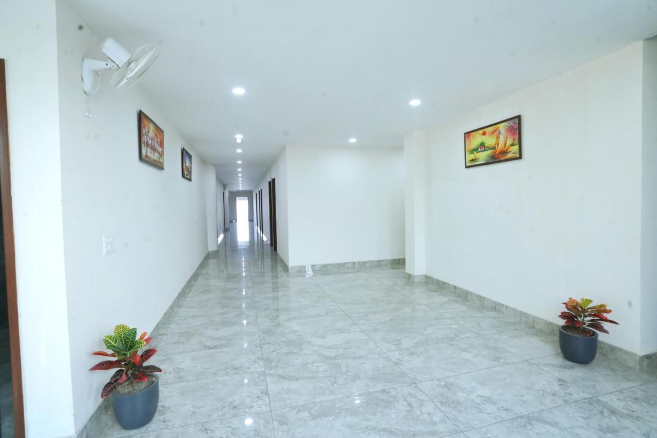 Raghav Inn Karnāl エクステリア 写真